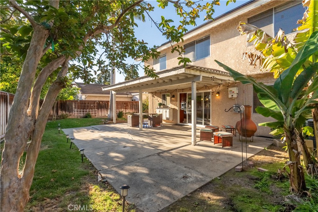 6 Sanderling Irvine, CA 92604 - Photo 30 of 35 front view of a house with a patio