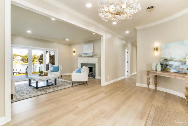 $1,699,000 | 22 Lakeside Drive, Pensacola, FL 32507