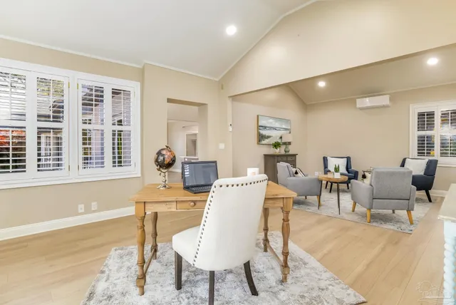 $1,699,000 | 22 Lakeside Drive, Pensacola, FL 32507