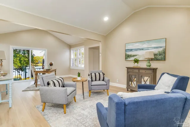 $1,699,000 | 22 Lakeside Drive, Pensacola, FL 32507