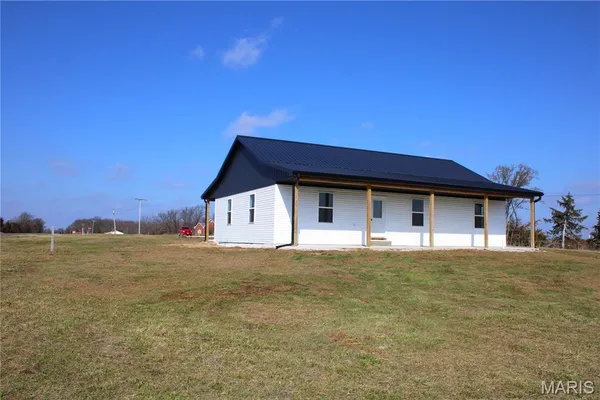 $324,900 | 40825 Madison Trail, Perry, MO 63462