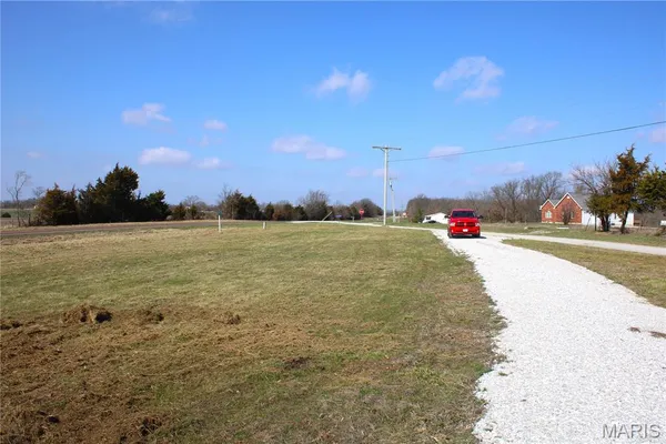 $324,900 | 40825 Madison Trail, Perry, MO 63462