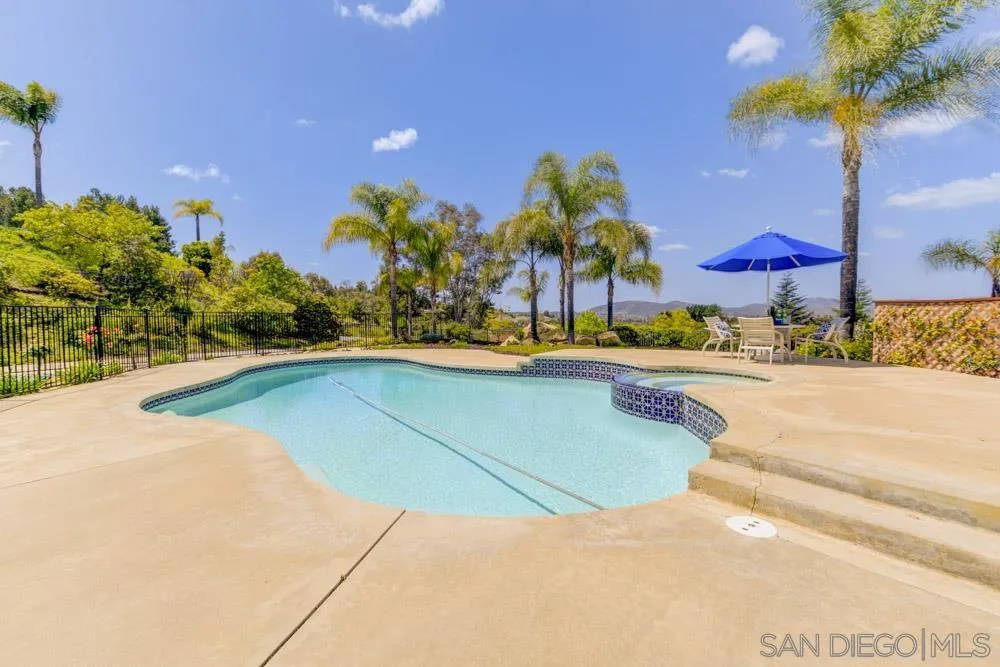 17743 Valle Verde Road Poway, CA 92064 - Photo 16 of 62 Gallery Image 16