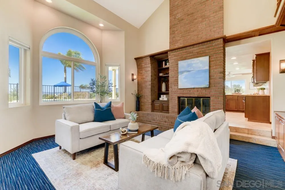 17743 Valle Verde Road Poway, CA 92064 - Photo 7 of 62 Gallery Image 7