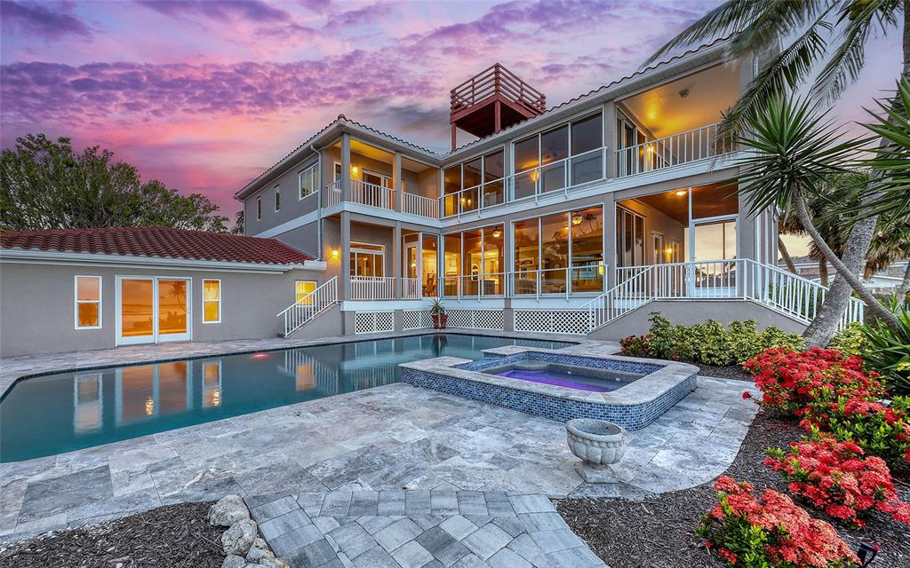 585 Gunwale Lane Longboat Key, FL 34228 - Photo 13 of 73 a front view of a house