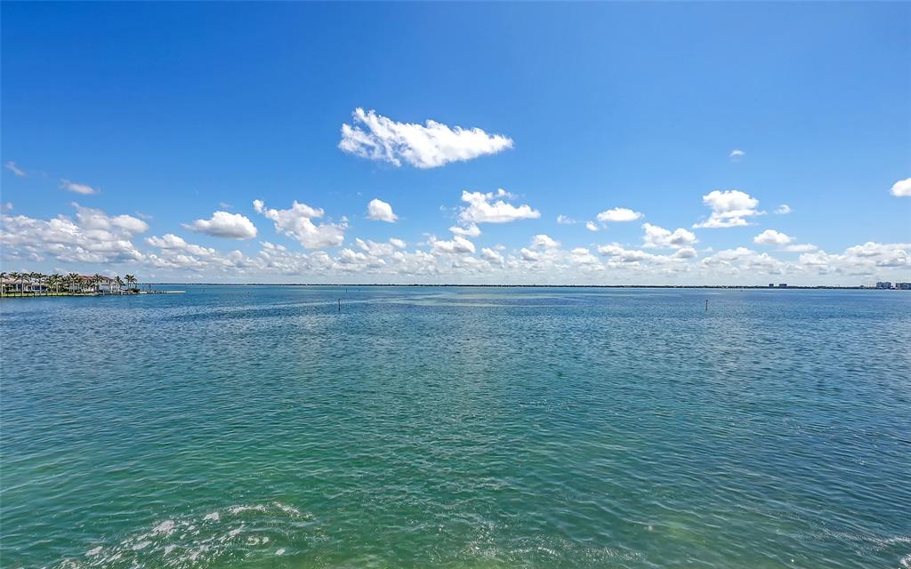 585 Gunwale Lane Longboat Key, FL 34228 - Photo 51 of 73