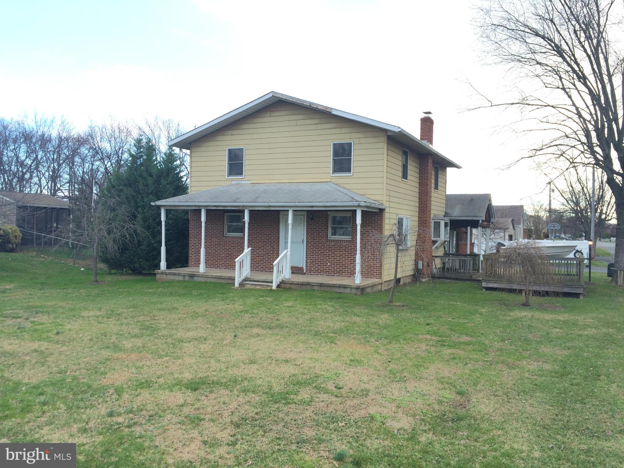 2213 Maple Road Baltimore, MD 21219 - Photo 1 of 24 Large Corner Lot