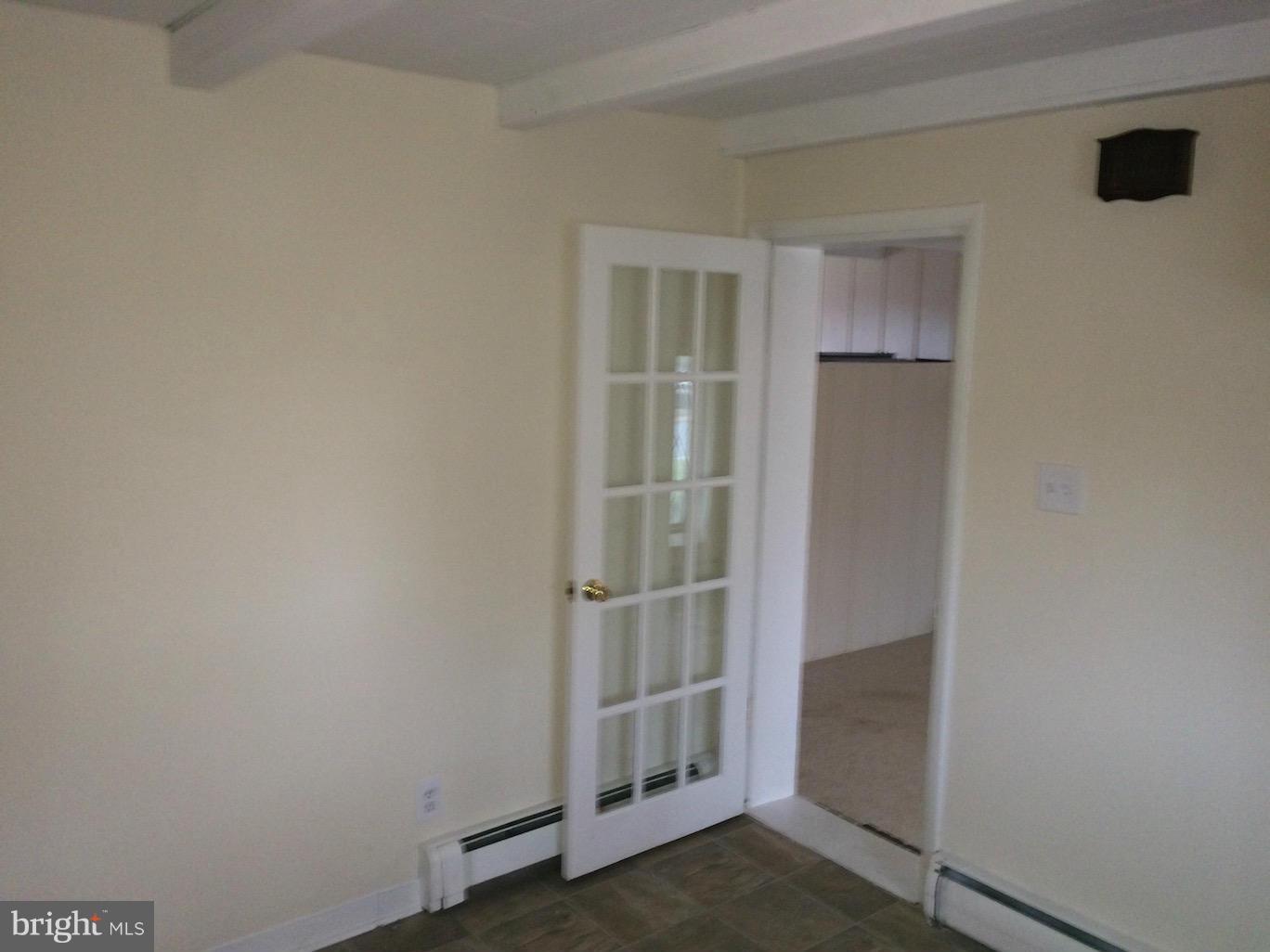 2213 Maple Road Baltimore, MD 21219 - Photo 17 of 24 Interior (General)