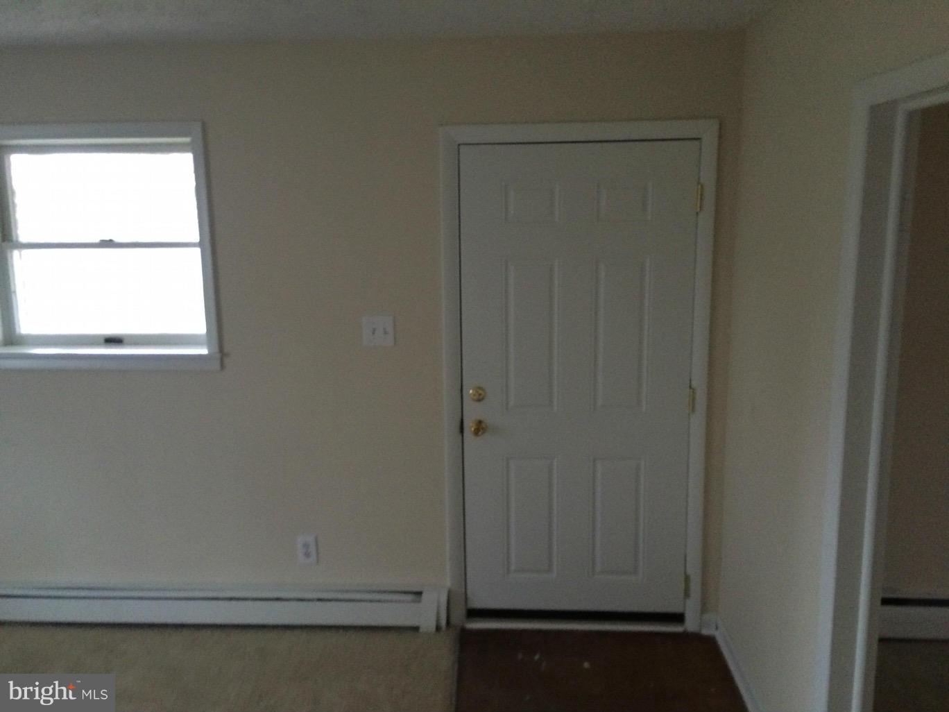 2213 Maple Road Baltimore, MD 21219 - Photo 18 of 24 Interior (General)