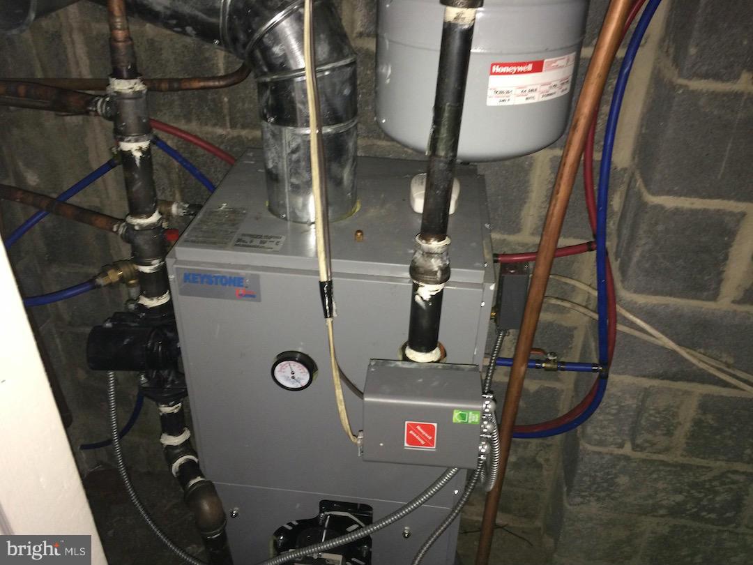 2213 Maple Road Baltimore, MD 21219 - Photo 24 of 24 New Oil Burner
