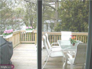 232 Golf Hills Road Havertown, PA 19083 - Photo 5 of 6
