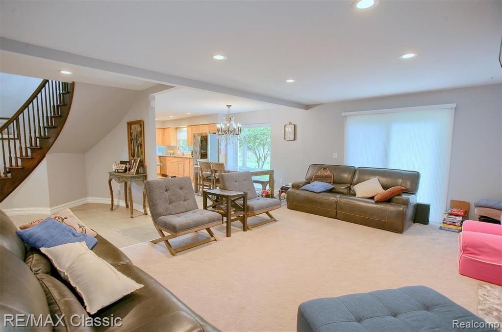 7415 Wing Lake Road Bloomfield Hills, MI 48301 - Photo 13 of 30