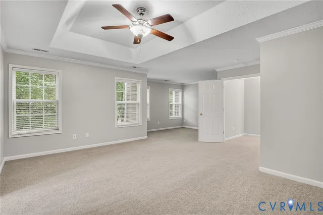 a view of a tennis court