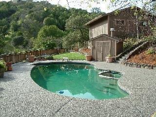 120 Oak Ridge Road San Rafael, CA 94903 - Photo 6 of 8 a view of a house with a yard