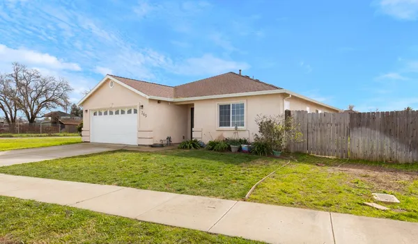 $364,000 | 365 J Street, Biggs, CA 95917