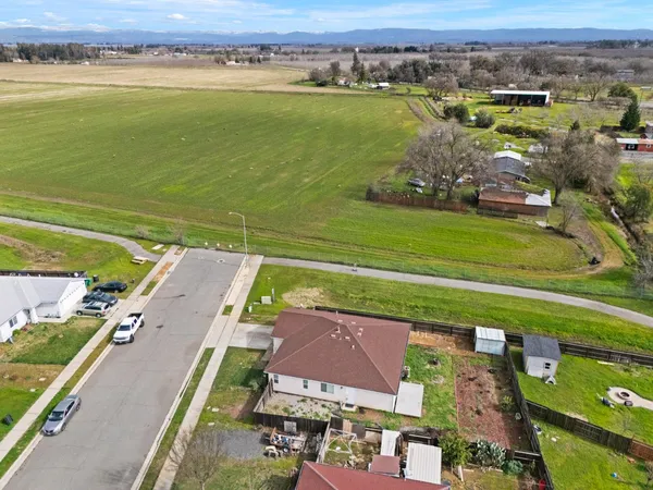 $364,000 | 365 J Street, Biggs, CA 95917