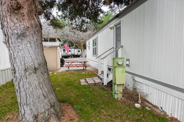$79,500 | 2701 North Alder Drive, Unit 7, Fruitland, ID 83619