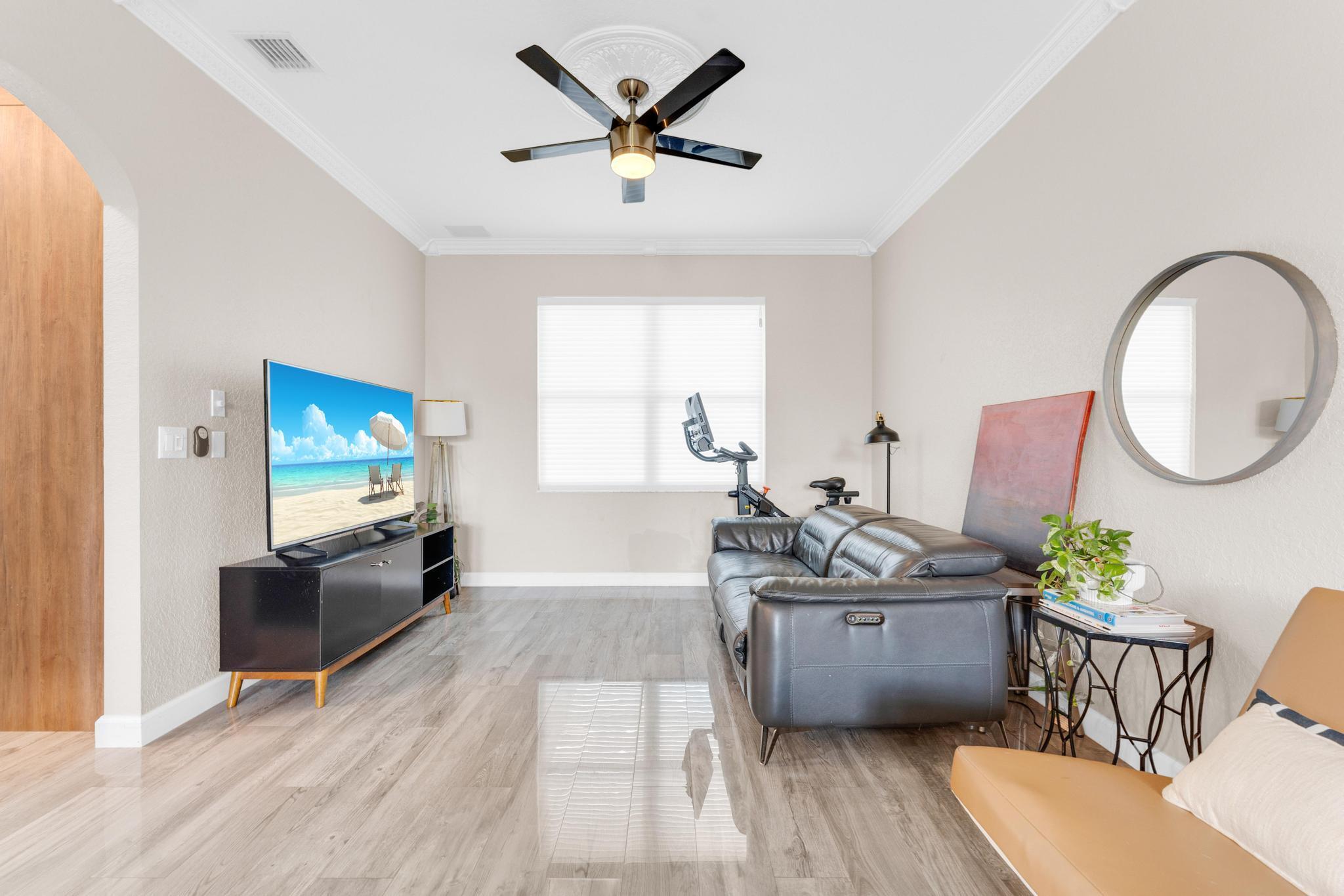 12370 St Simon Drive Boca Raton, FL 33428 - Photo 16 of 49 Family Room