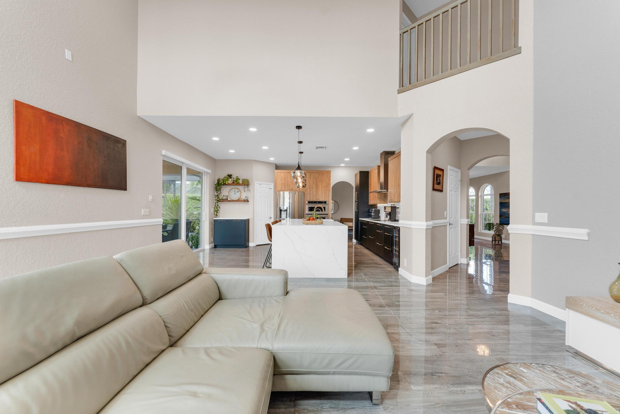 12370 St Simon Drive Boca Raton, FL 33428 - Photo 7 of 49 Living Room