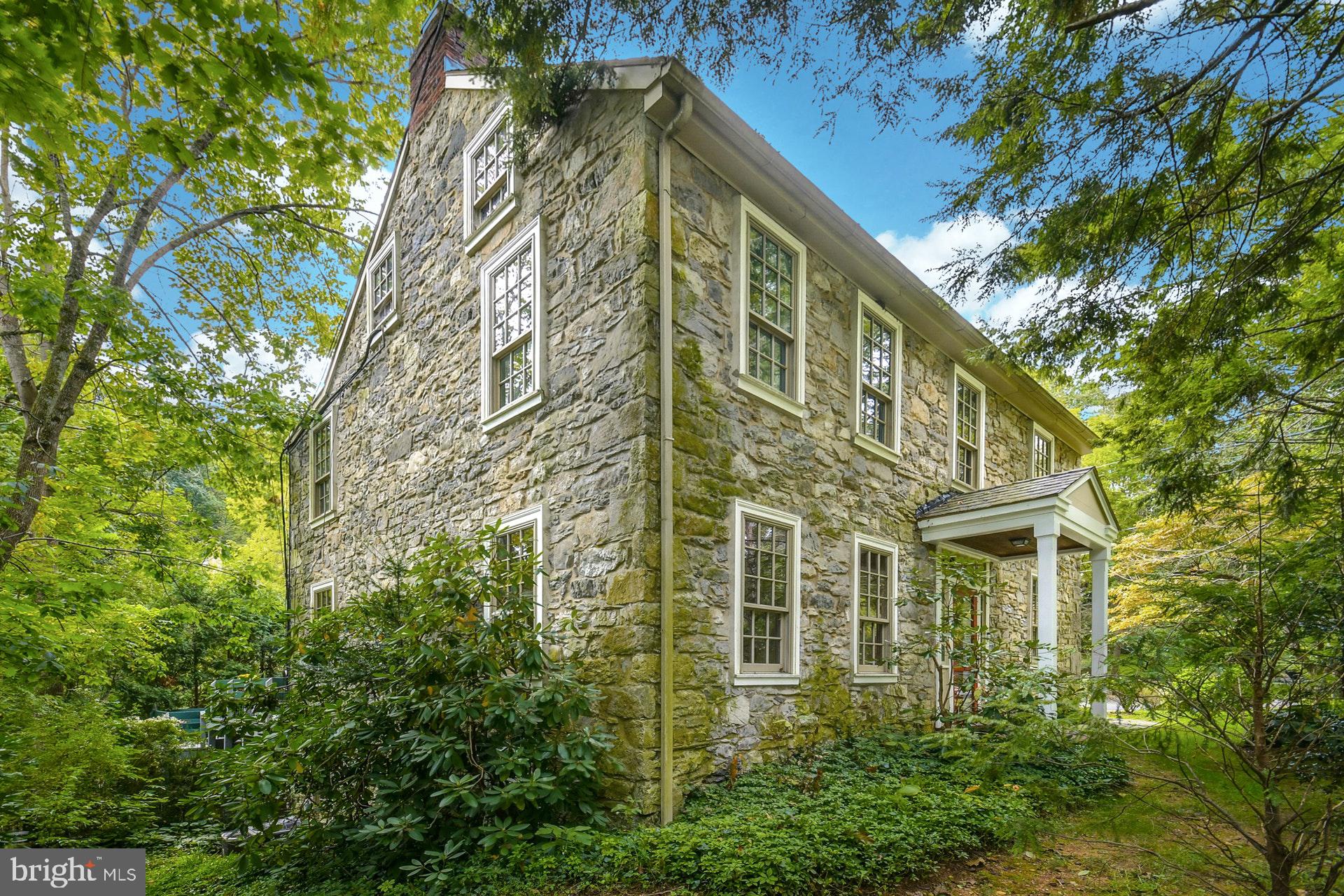 2536 Riverbend Road Allentown, PA 18103 - Photo 1 of 48 Gallery Image 1
