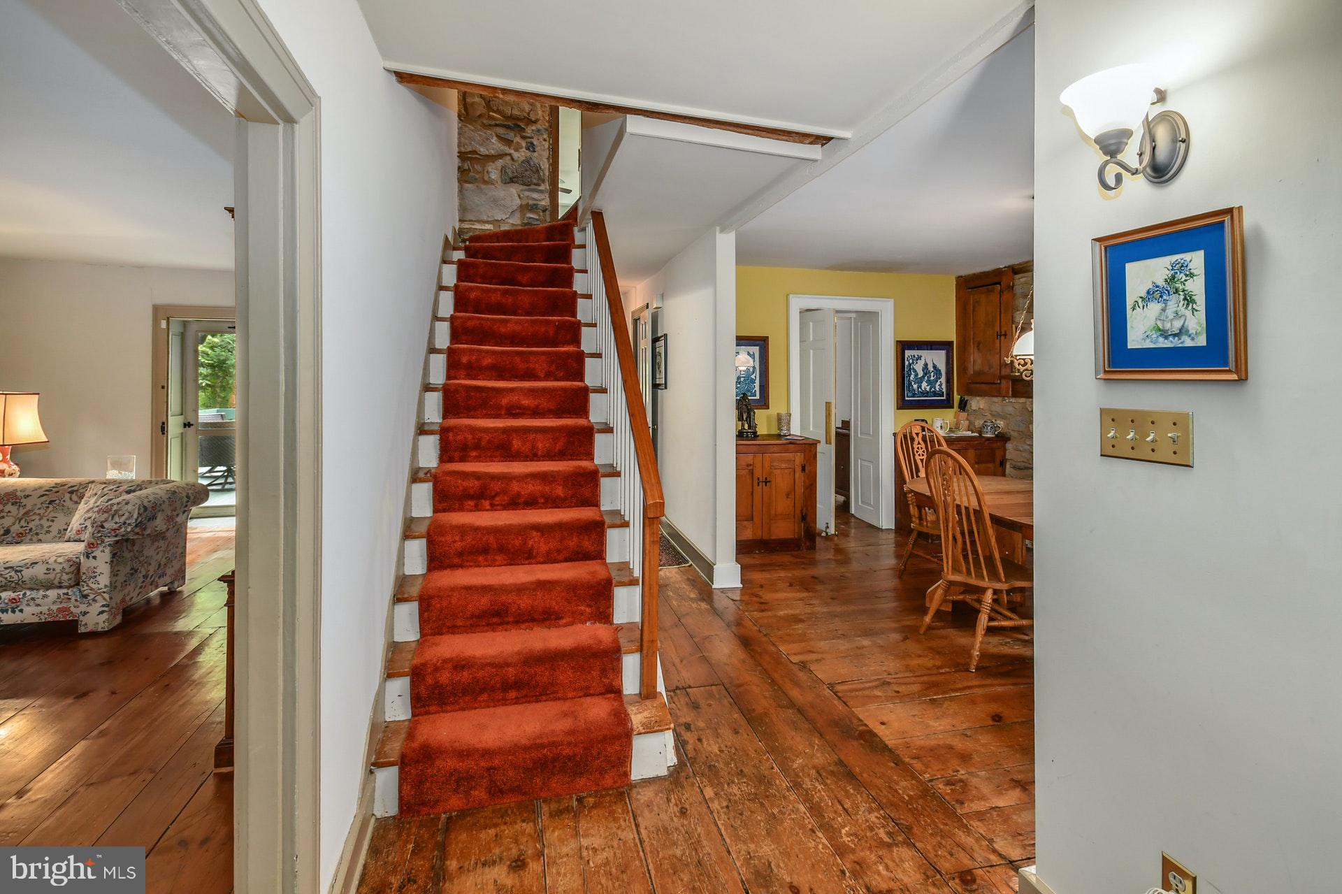 2536 Riverbend Road Allentown, PA 18103 - Photo 9 of 48 Gallery Image 9