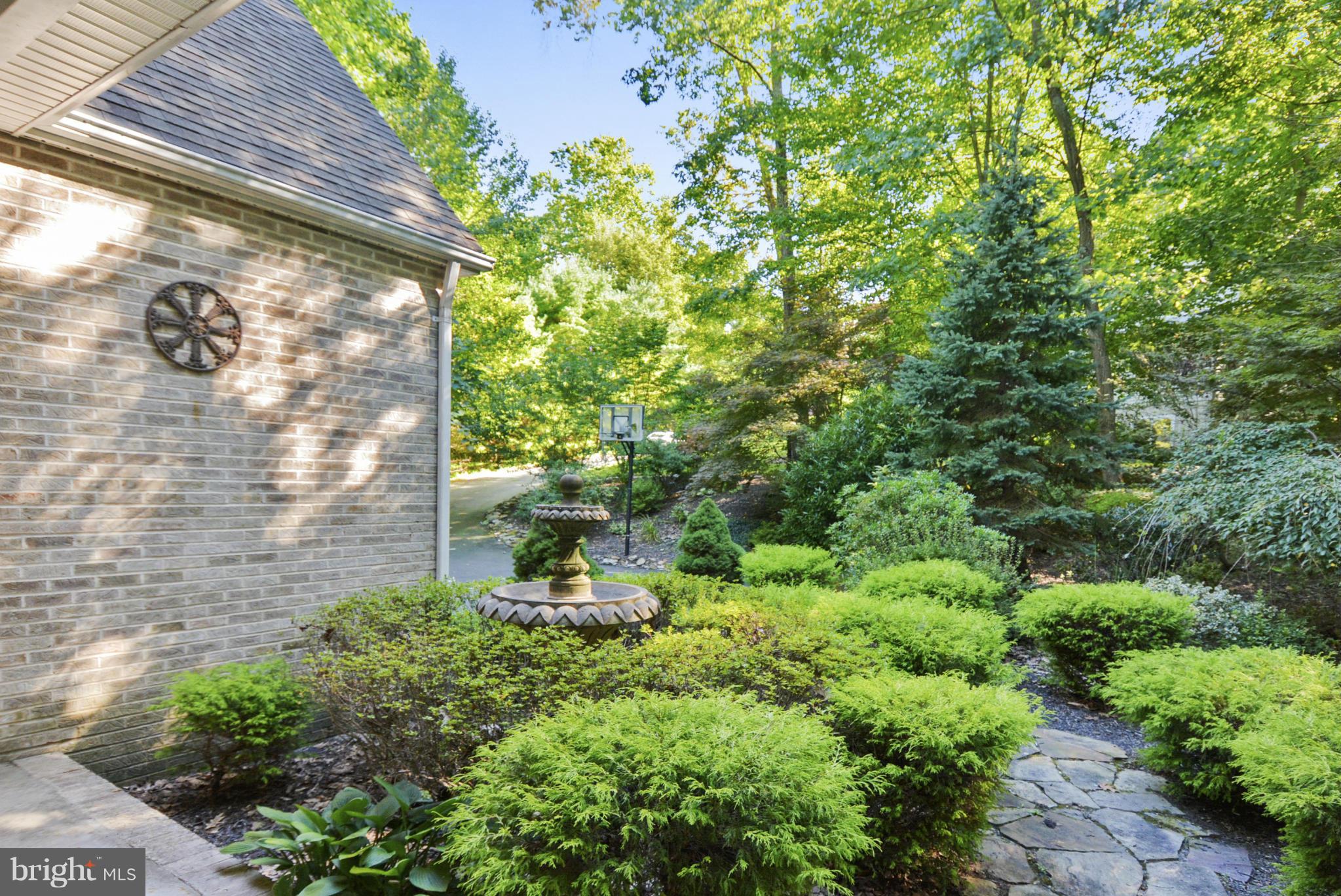 2422 SW Road Baltimore, MD 21234 - Photo 3 of 30 Front Garden
