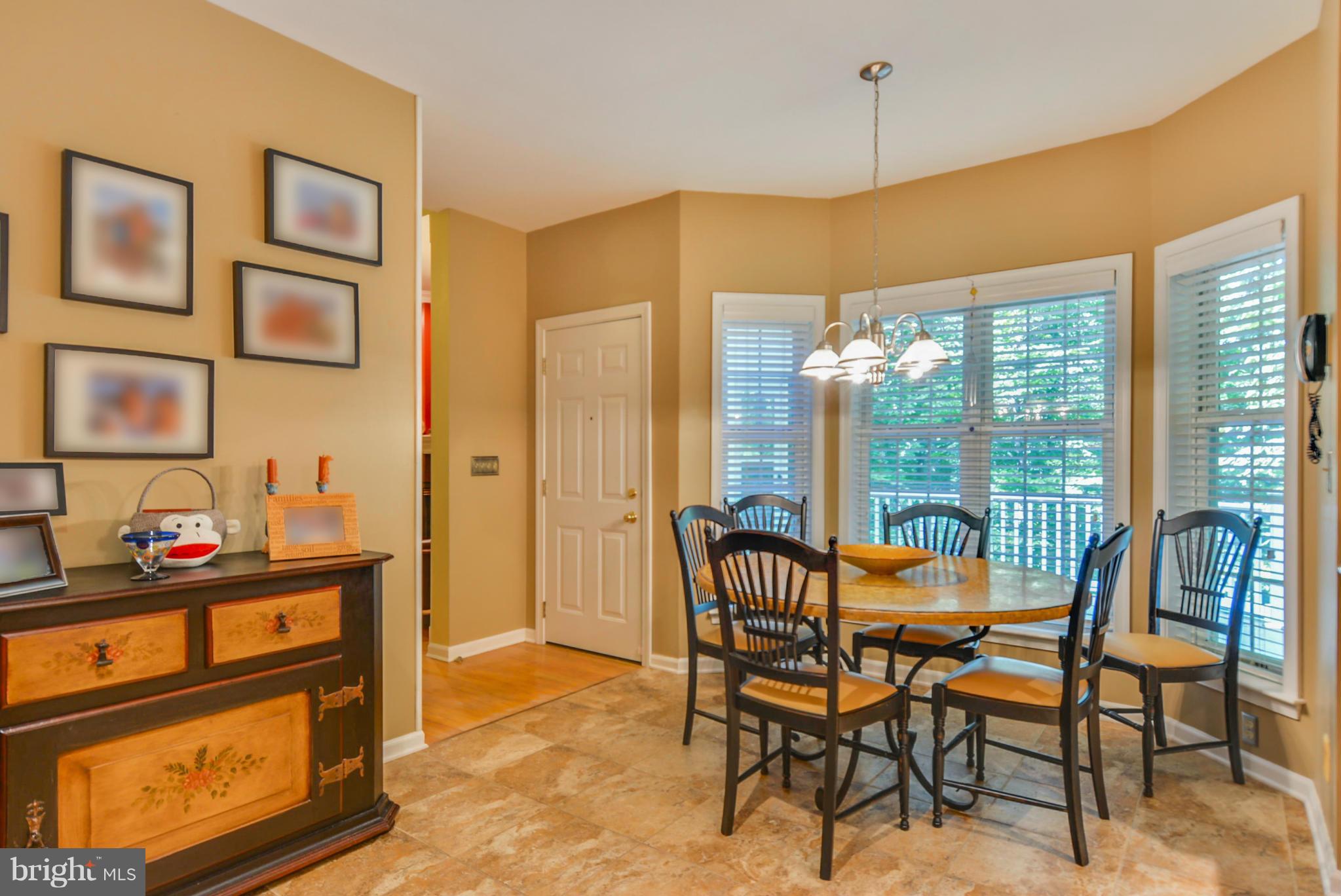 2422 SW Road Baltimore, MD 21234 - Photo 10 of 30 Kitchen/Breakfast Area