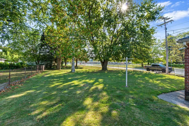 $274,900 | 27506 Lorraine Avenue, Warren, MI 48093