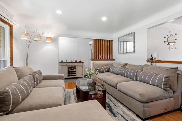 $274,900 | 27506 Lorraine Avenue, Warren, MI 48093