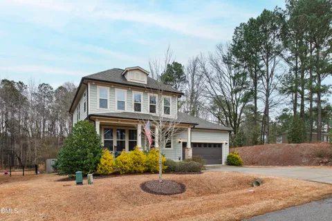 $500,000 | 8121 Fieldcrest Lane, Fuquay-Varina, NC 27526