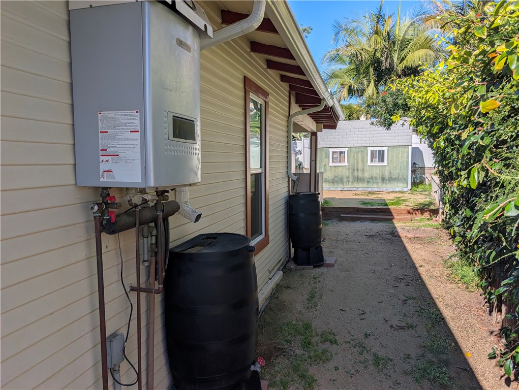 1041 2nd Street Hermosa Beach, CA 90254 - Photo 19 of 20 Tankless Water Heater