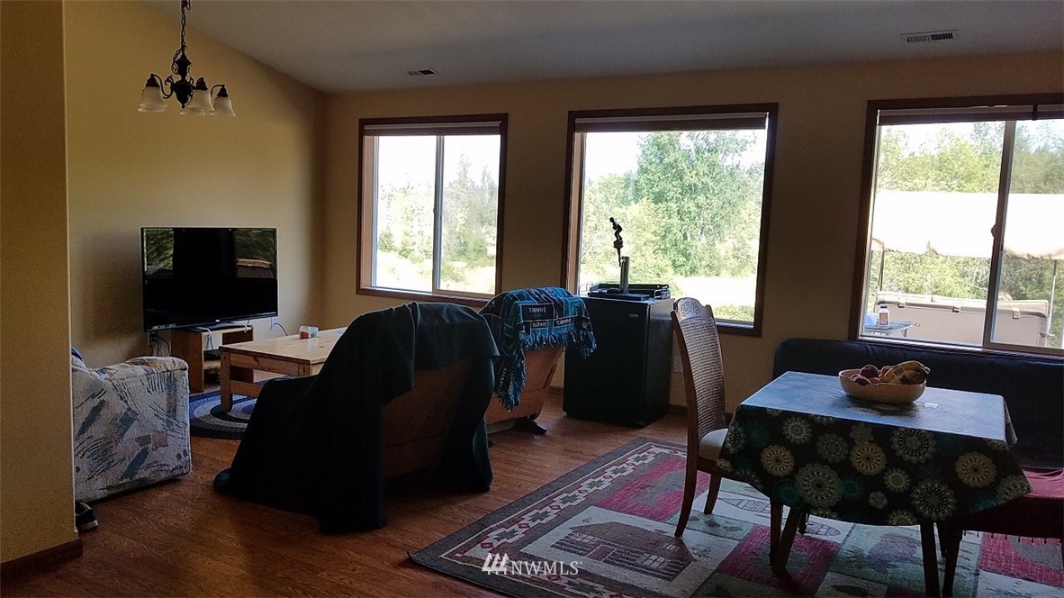 37511 Allen Road South Roy, WA 98580 - Photo 2 of 11