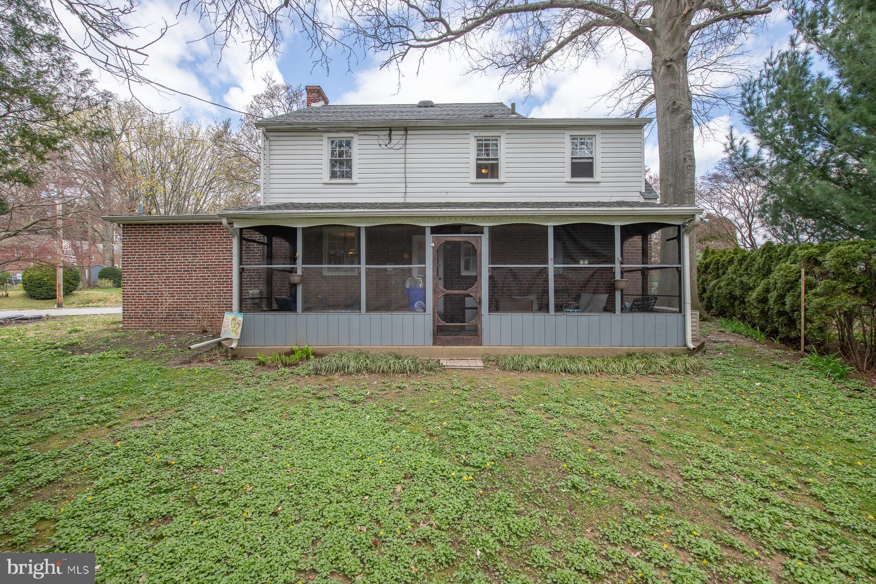 24 Holbrook Road Havertown, PA 19083 - Photo 35 of 40 Awesome screened in porch