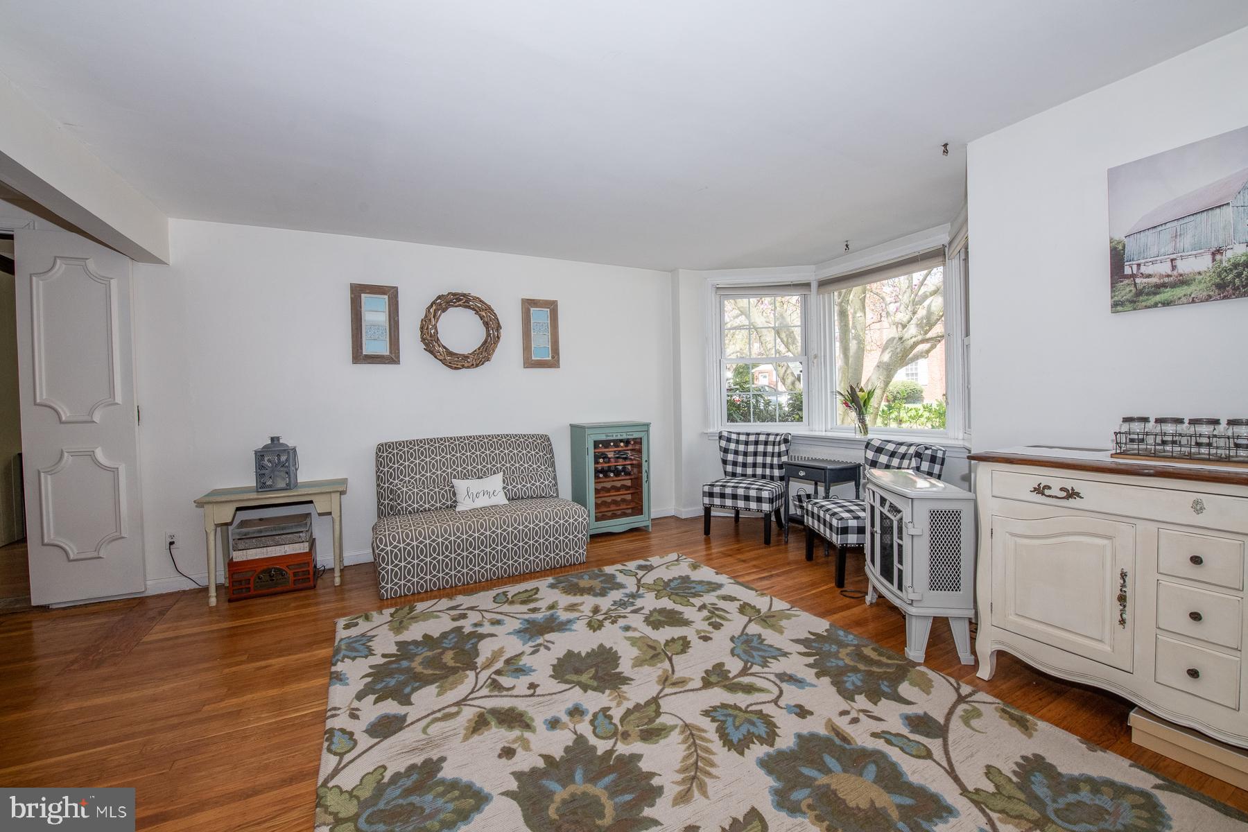24 Holbrook Road Havertown, PA 19083 - Photo 7 of 40 Gorgeous Hardwood floors