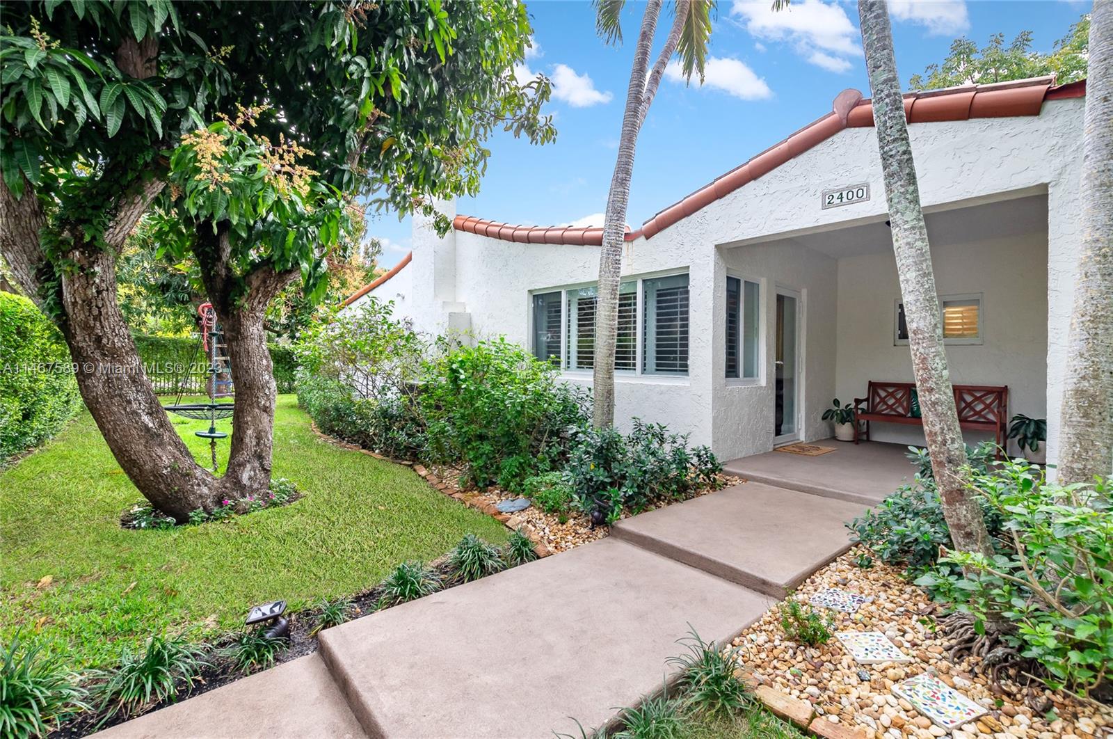 2400 Trapp Avenue Miami, FL 33133 - Photo 3 of 47 a view of a house with a backyard