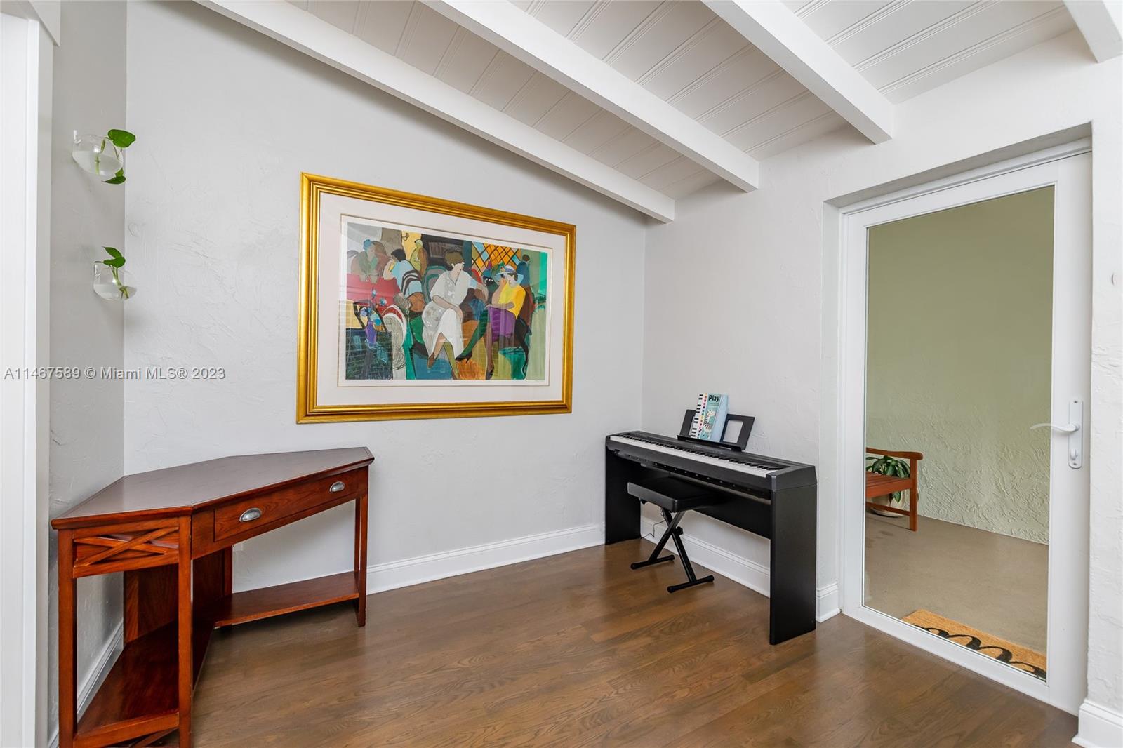 2400 Trapp Avenue Miami, FL 33133 - Photo 7 of 47 a view of a workspace with furniture