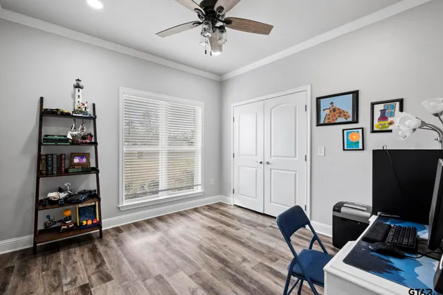 $294,000 | 200 North Bois D Arc Street, Van, TX 75790