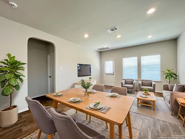 $1,775 | 12230 Mulberry Creek, San Antonio, TX 78245