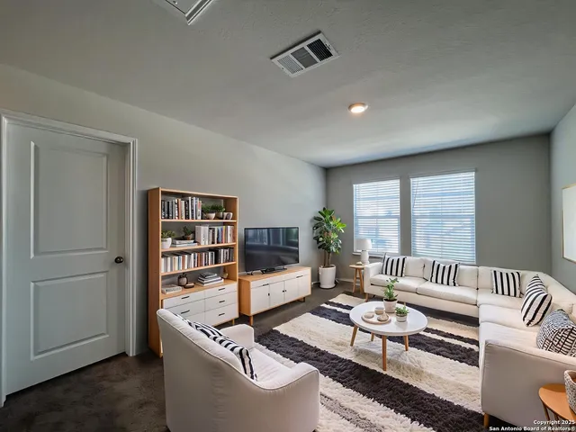 $1,775 | 12230 Mulberry Creek, San Antonio, TX 78245