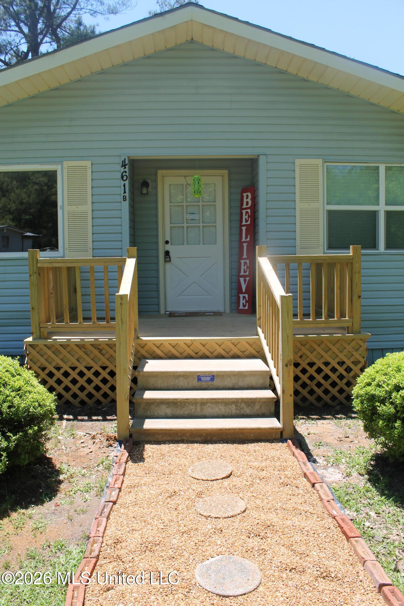 461 B Roberts Road Canton, MS 39046 - Photo 2 of 23 IMG_0159
