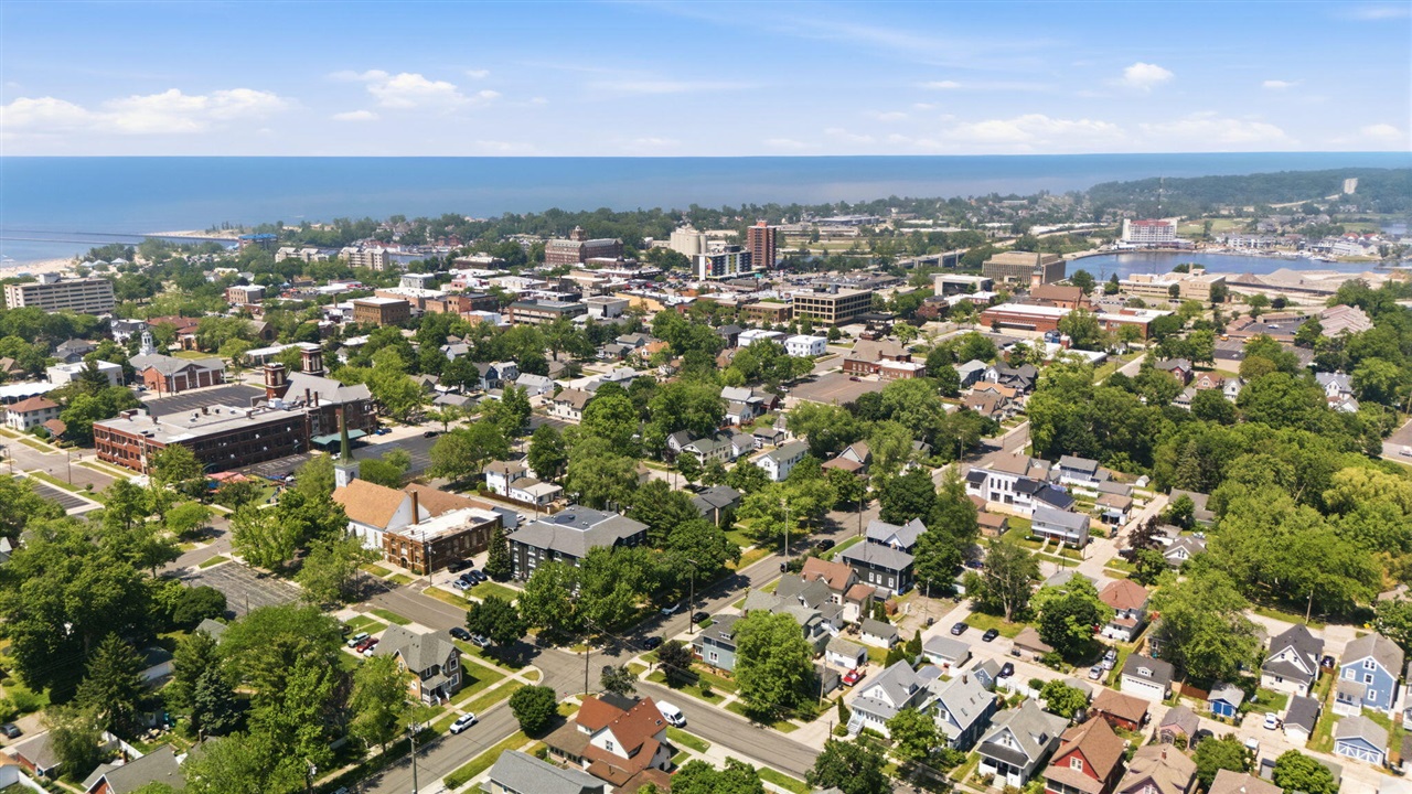 609 Wayne Street St. Joseph, MI 49085 - Photo 41 of 55