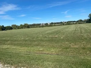 $400,000 | 36641 Devon Court, Wadsworth, IL 60083