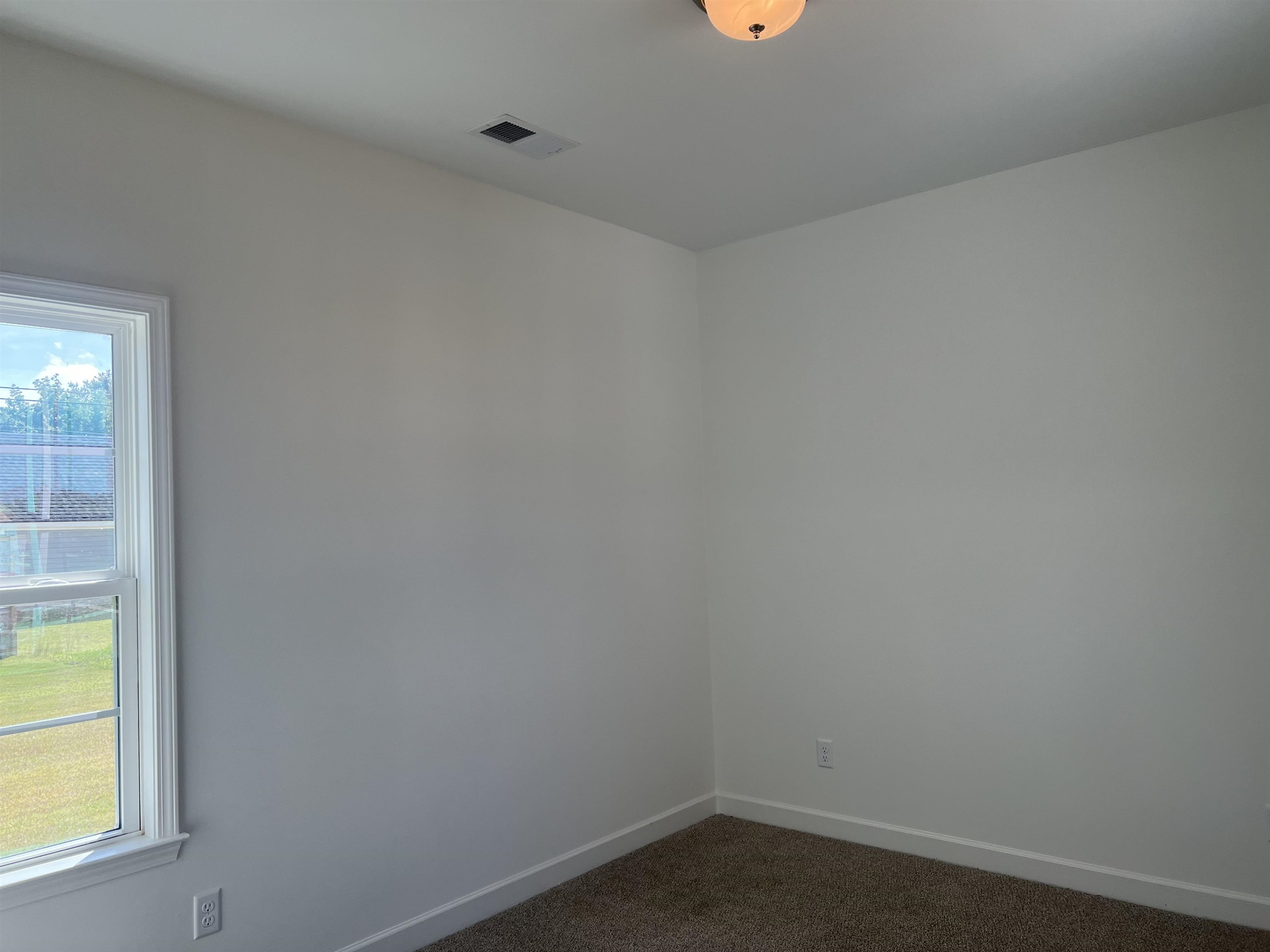 45 Rolling Hill Drive Collierville, TN 38017 - Photo 17 of 24 a small space with a window