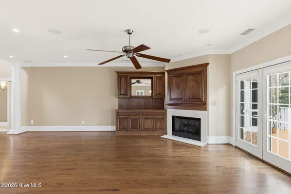 $610,000 | 307 Jarret Bay Court Southeast, Bolivia, NC 28422