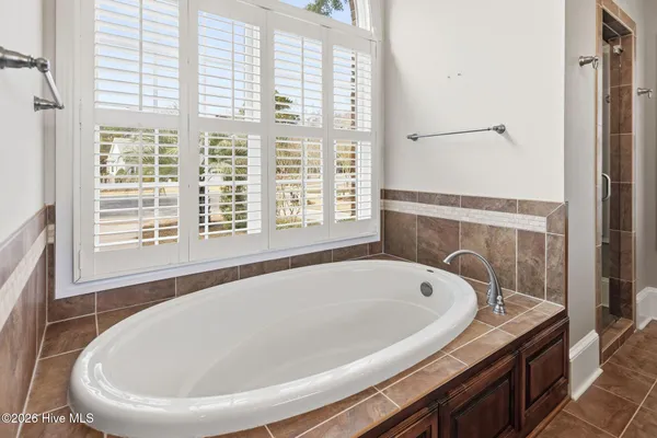 $610,000 | 307 Jarret Bay Court Southeast, Bolivia, NC 28422