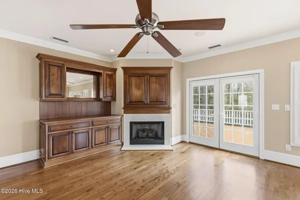 $610,000 | 307 Jarret Bay Court Southeast, Bolivia, NC 28422