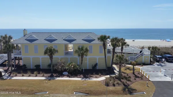 $610,000 | 307 Jarret Bay Court Southeast, Bolivia, NC 28422