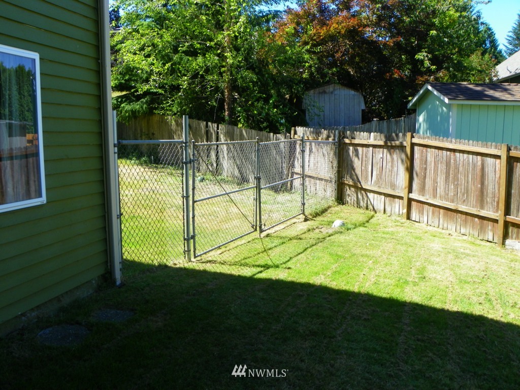 413 169th Street Southeast Bothell, WA 98012 - Photo 19 of 25