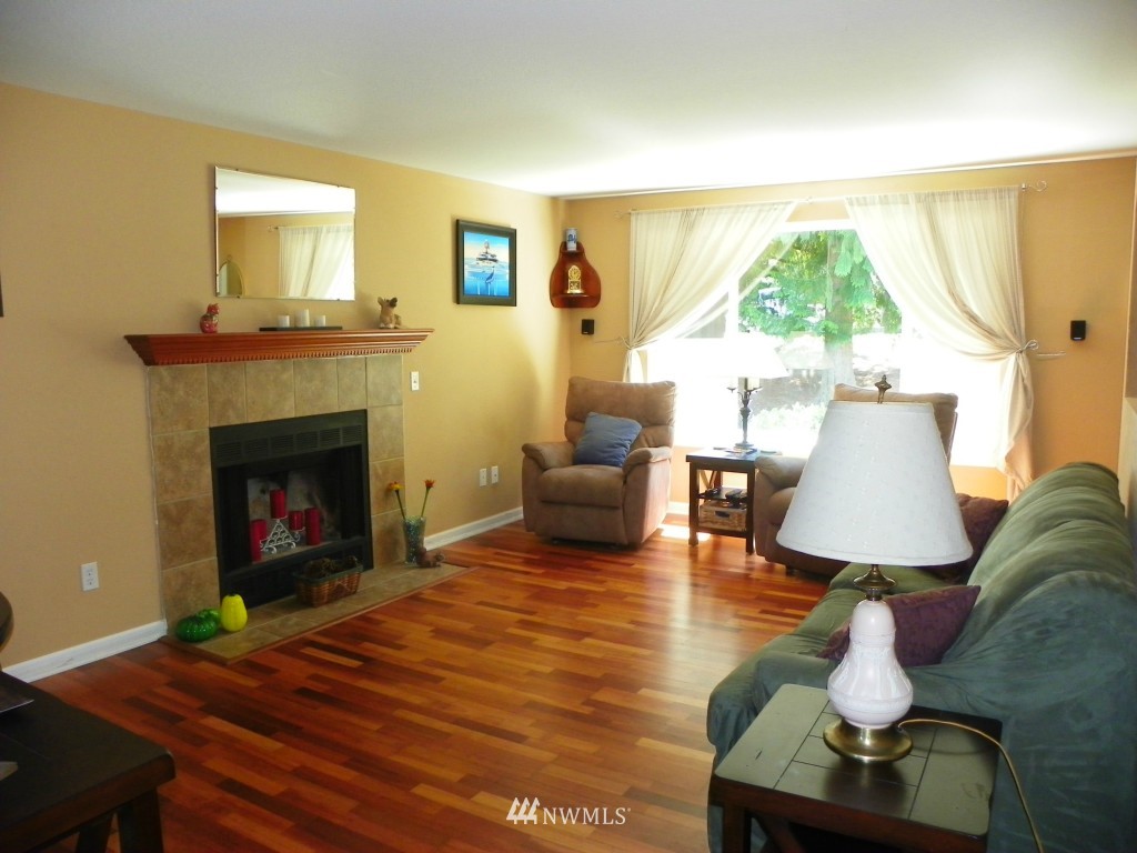 413 169th Street Southeast Bothell, WA 98012 - Photo 5 of 25