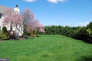 2083 West Rock Road Perkasie, PA 18944 - Photo 4 of 41 Gallery Image 4